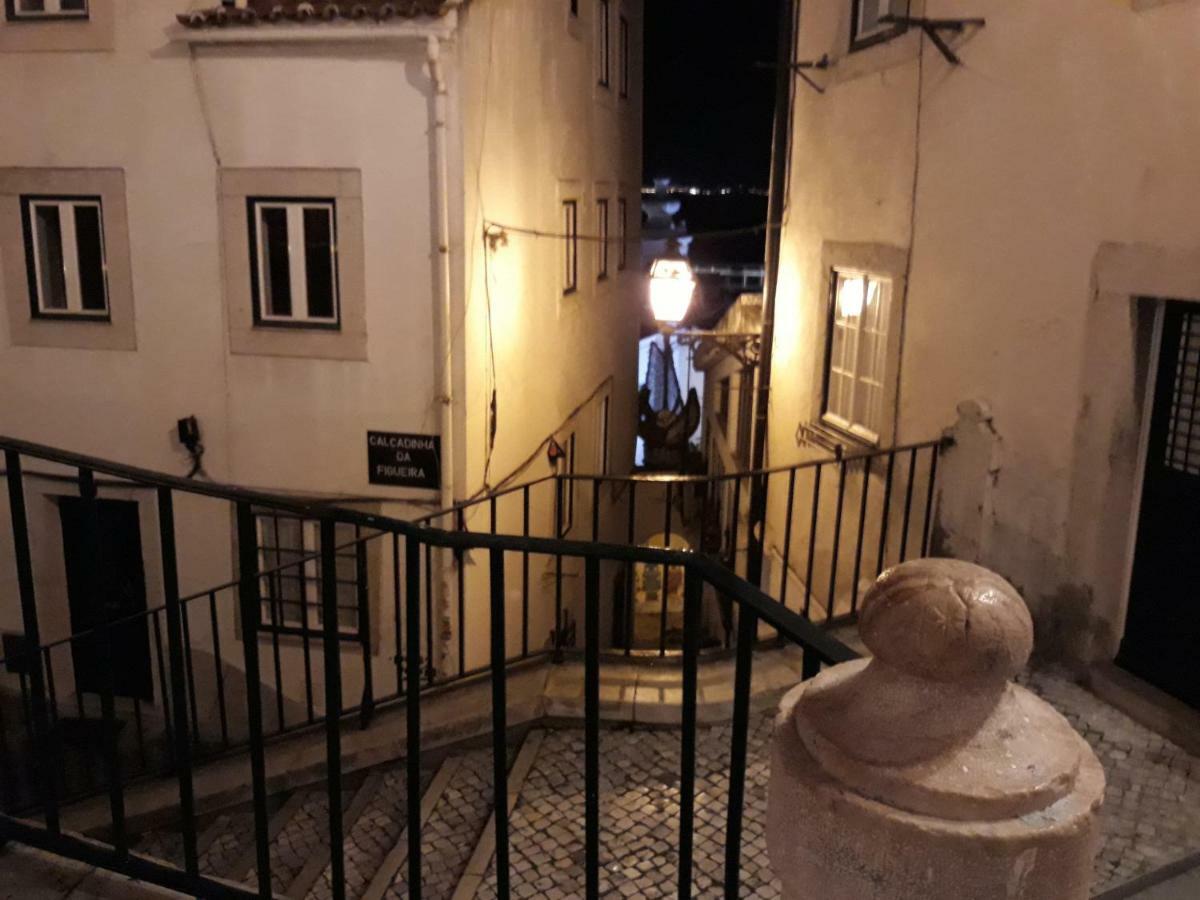 דירות ליסבון Miradouro De Santa Luzia מראה חיצוני תמונה